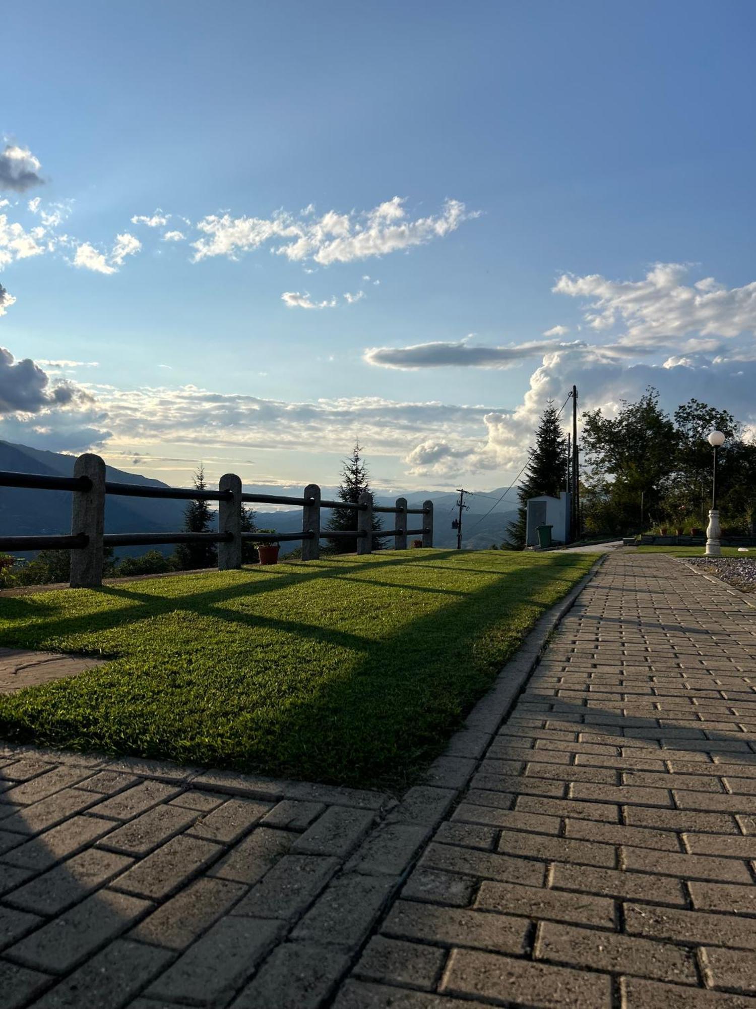 916 Mountain Resort Xanthi Eksteriør billede